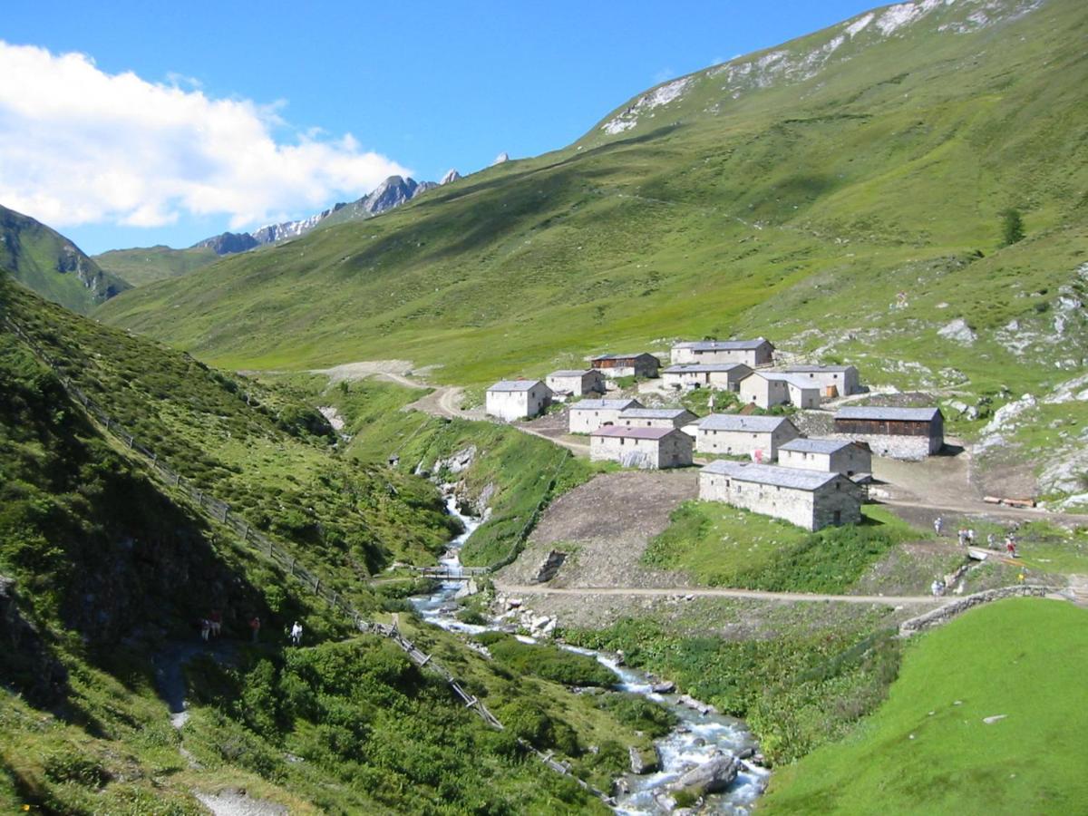 Hotel FoKus Sankt Jakob in Defereggen Buitenkant foto