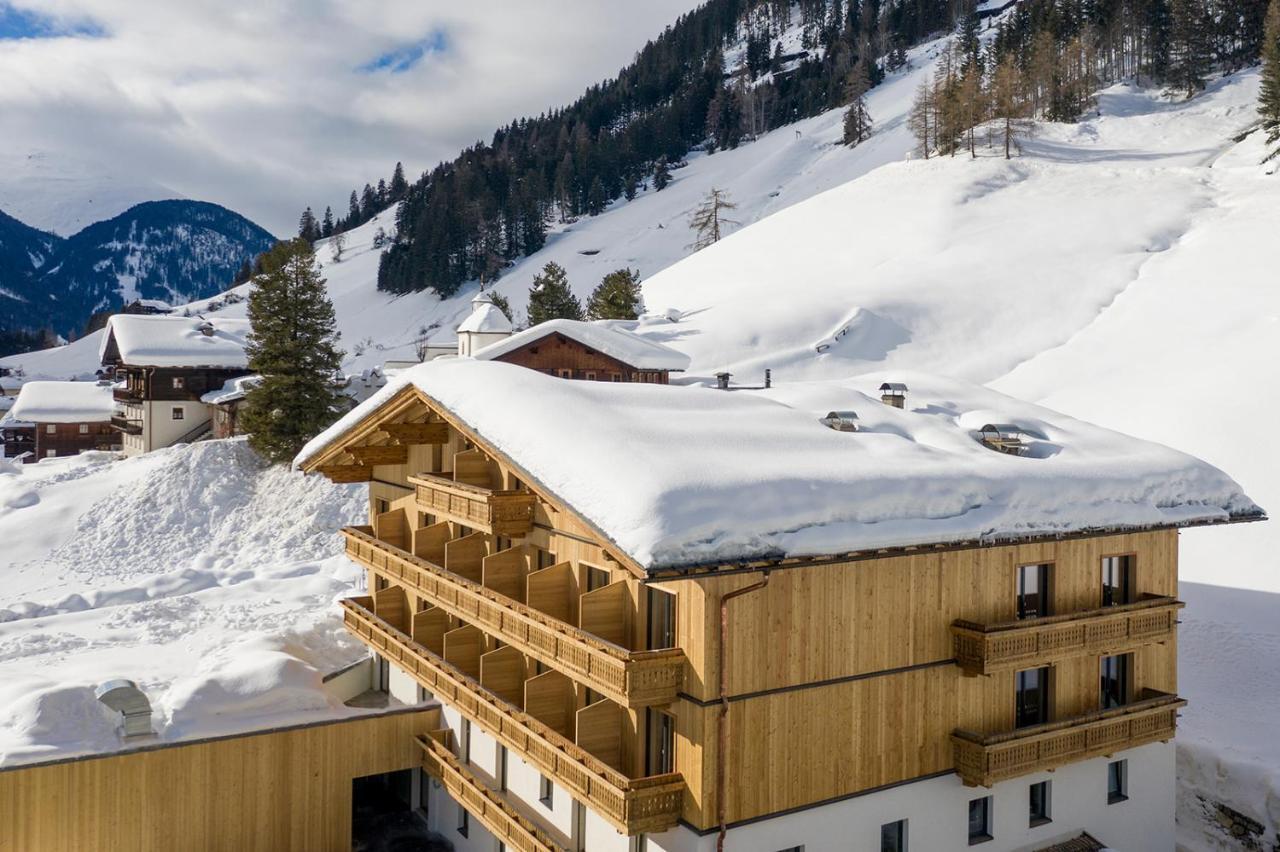 Hotel FoKus Sankt Jakob in Defereggen Buitenkant foto